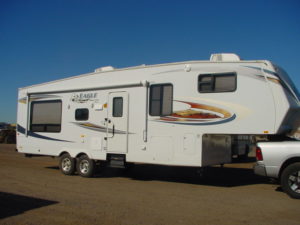 Eagle 36' Fifth Wheel for rent - RV rentals Phoenix AZ - Going Places RV